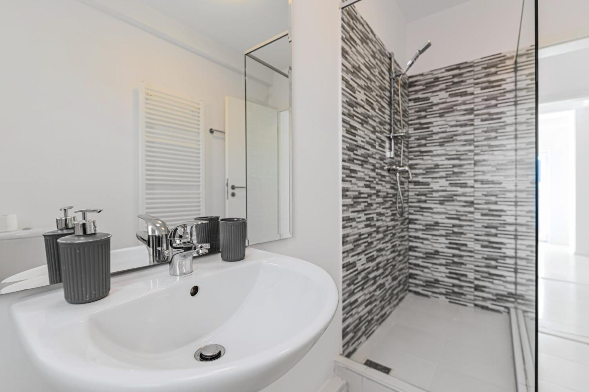 Harmony Apartments - Brasov City Center מראה חיצוני תמונה